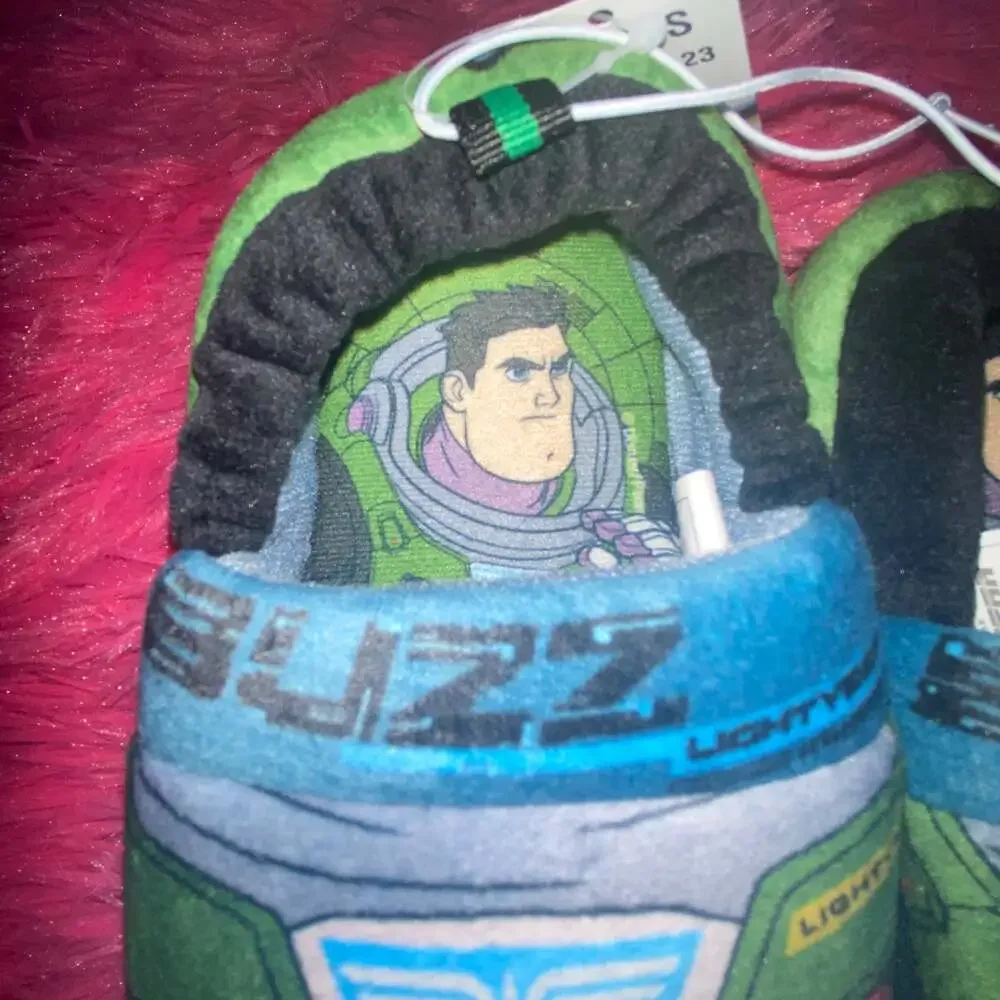 Disney Pixar‎ Buzz Lightyear Toddler Boys' Slippers Size XL 11/12 NEW